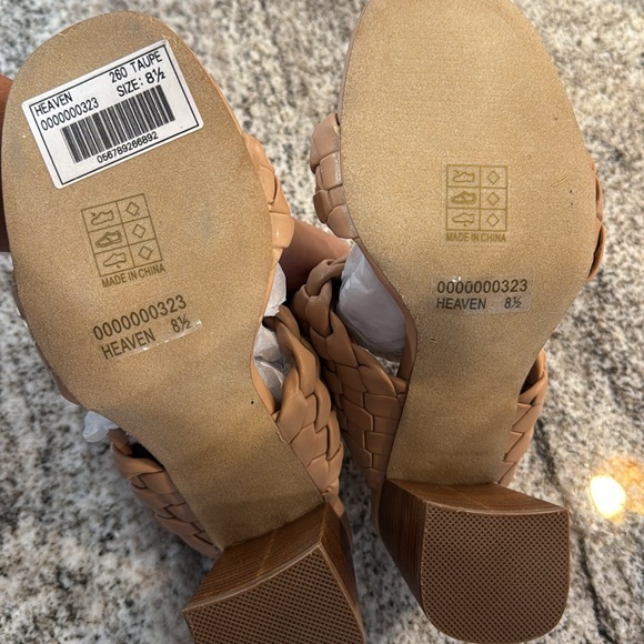 Shu Shop Two Strap Braided Heel in Taupe 8.5 - Picture 6 of 6